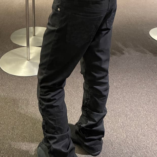 4)Wellbeing 빈티지 여성 셔링 디테일 흑청 데님팬츠