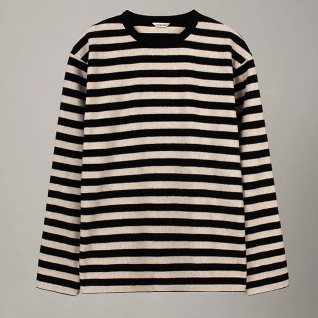 오버듀플레어 스트라이프 플러피티셔츠 stripe fluffy tshirt