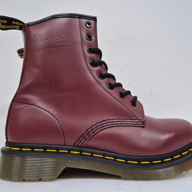 닥터마틴 여성 부츠 240
