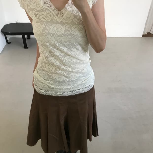 vintage ivory lace sleeveless