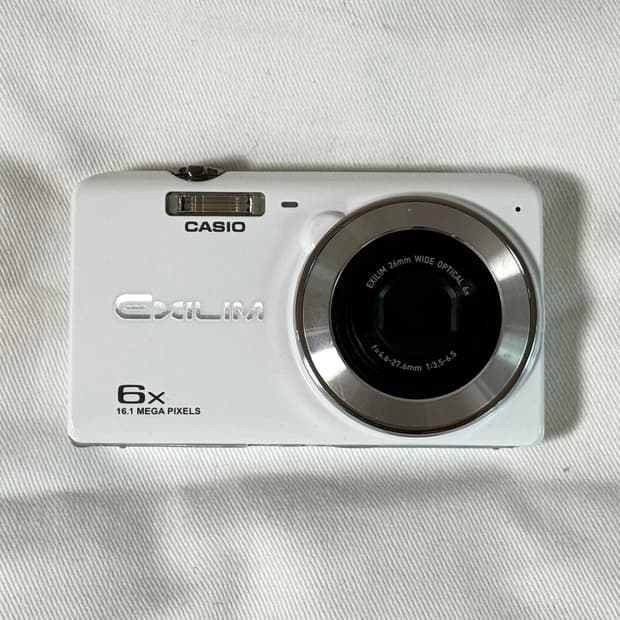 카시오 엑슬림 Exilim EX-ZS27 디카 화이트