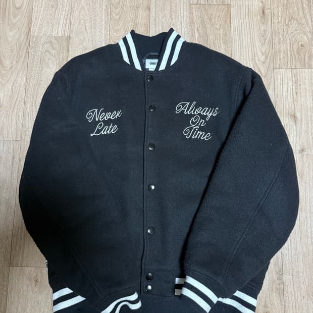 오베이 타임 바시티 자켓(M)