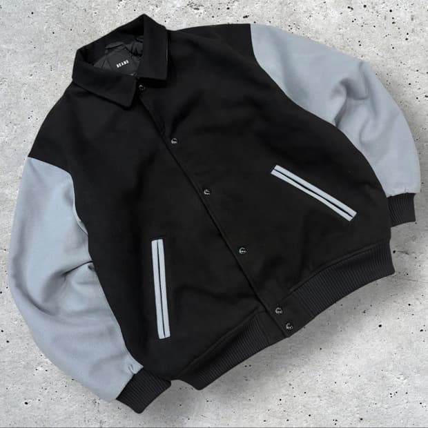 [S] 빔즈 블랙/회색 스타디움 바시티 자켓 B948