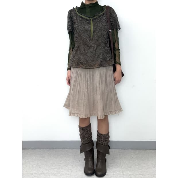 빈티지 레스트로즈 베이지 미디 스커트