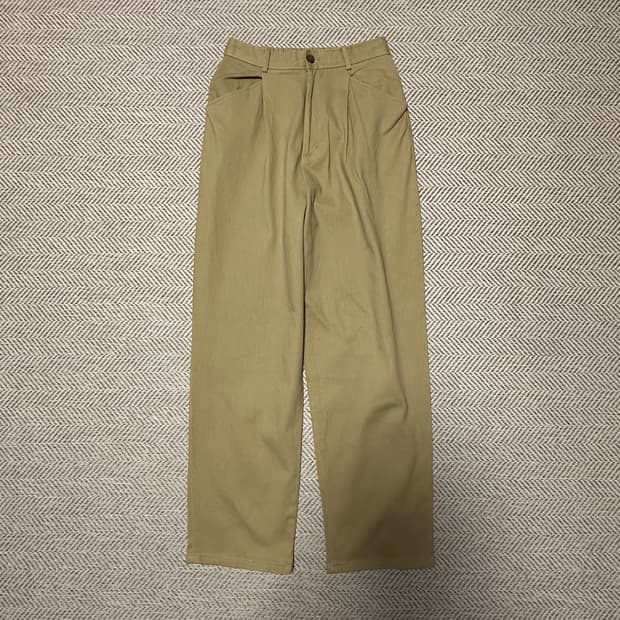 NIKO AND... beige cotton pants