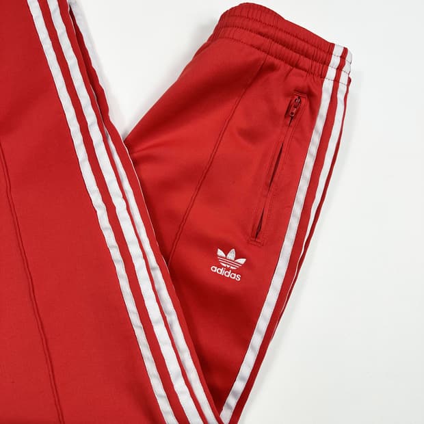 아디다스 슈퍼스타 레드 트랙 츄리닝바지 (XS 여성추천)