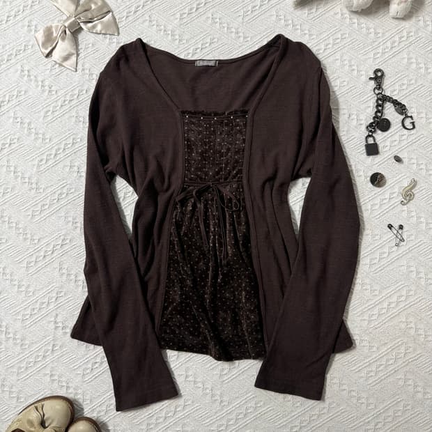 레이어드 벨벳 큐빅 디테일 탑