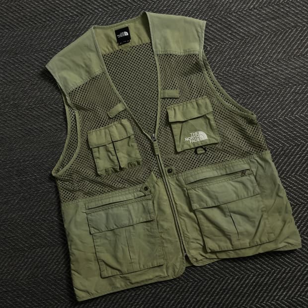 노스페이스 메쉬 라이트 카키 피싱 베스트y 4136