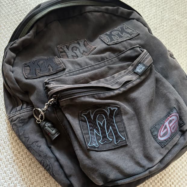 Mpq 백팩 팝니다