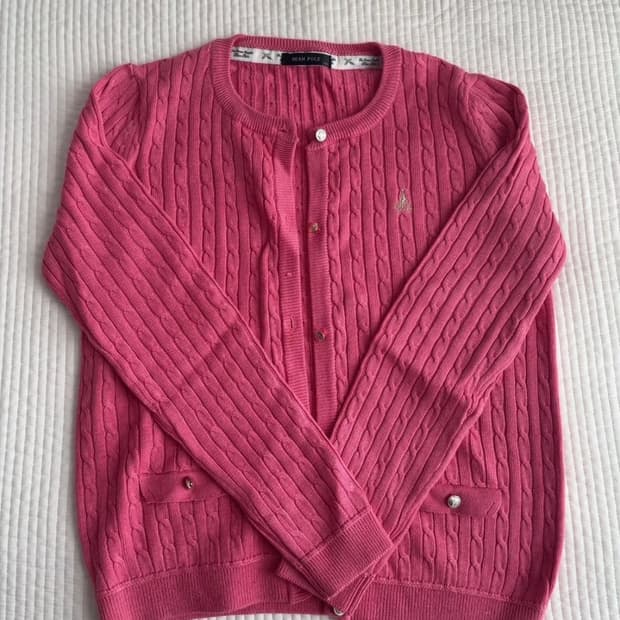 봄시즌)빈폴 여성 꽈배기가디건팝니다