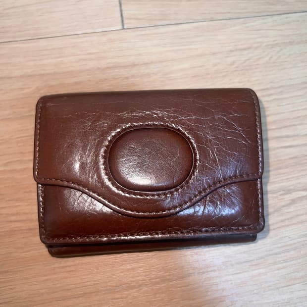 해더 지갑 EGGSHELL MEDIUM WALLET_DARK BROWN