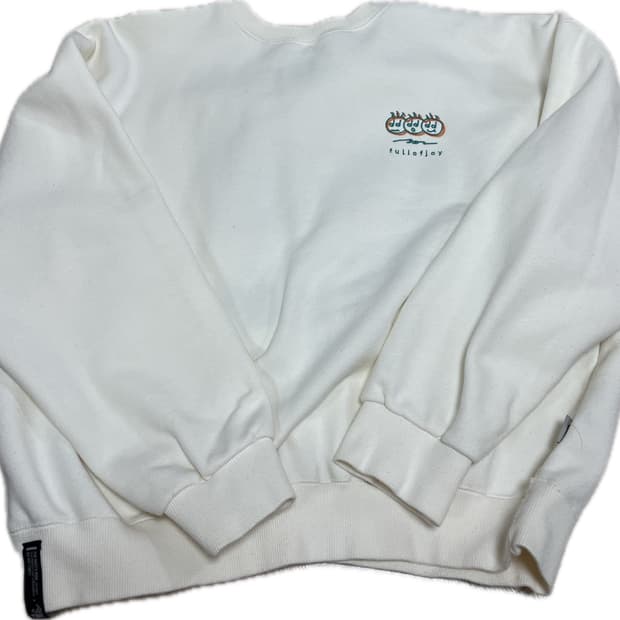 아이보리 맨투맨