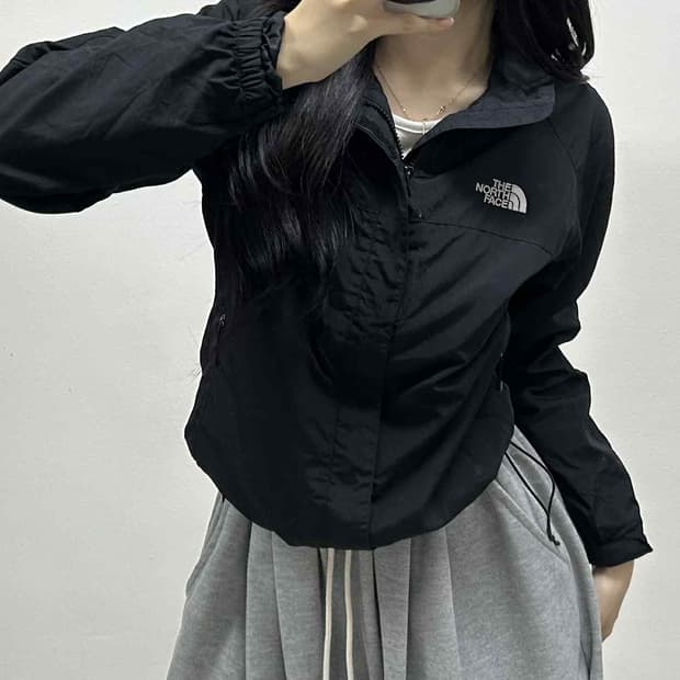 노스페이스 고프코어 포켓 블랙 윈드브레이커 자켓 바람막이 후드집업(95)