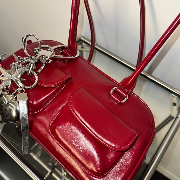 스탠드오일 츄비백 딥레드 숄더백 os