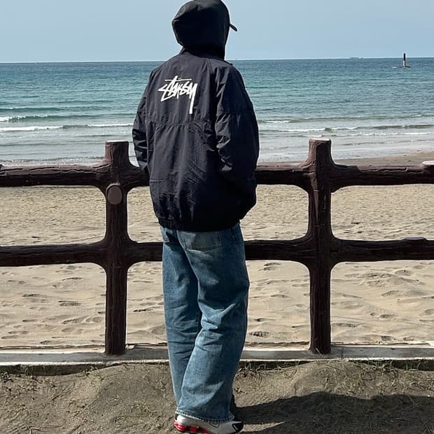 나이키 x 스투시 윈드러너 자켓 오프 느와르 s사이즈