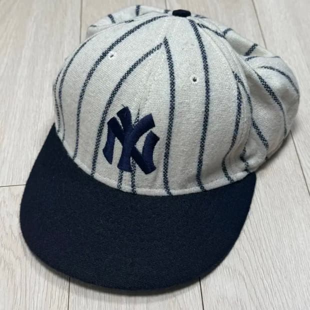 90s 양키즈 yankees 빈티지 핀스트라이프 햇 캡 뉴에라