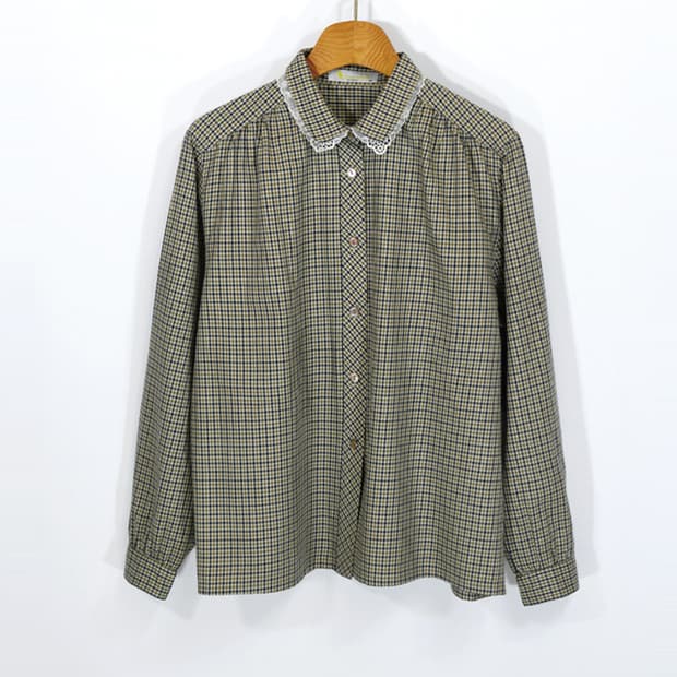 Aquascutum 체크블라우스