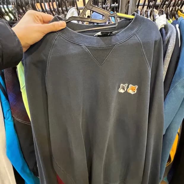 메종케츠네 맨투맨 블랙