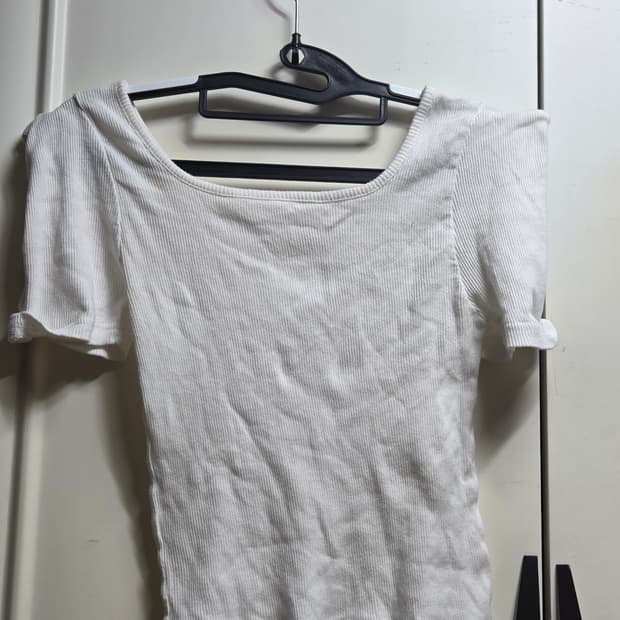 5천원 급처! 어깨 퍼프 니트 반팔 티셔츠