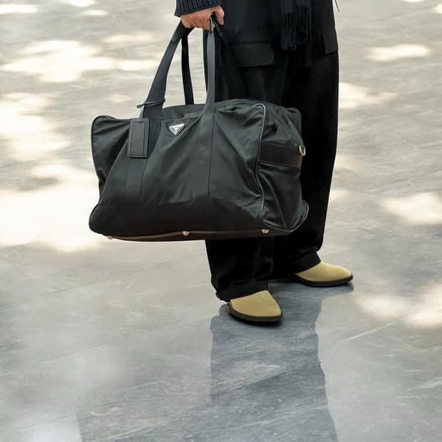 프라다 PRADA 테수토/사피아노 스퀘어 보스턴백/토트백/여행가방