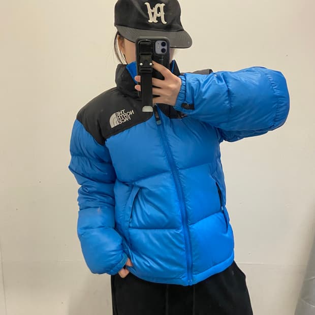 노스페이스 블루 눕시700 패딩