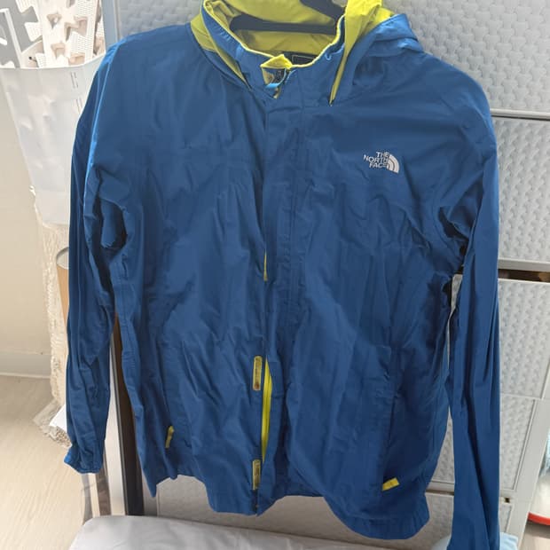 노스페이스 바람막이