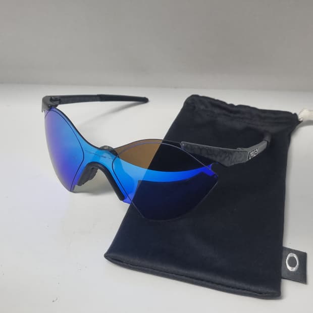 오클리 서브제로 1992 플래닛 X 