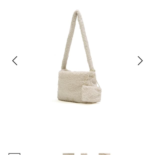 누아르나인 테디 퍼 크로스백 아이보리 Teddy fur cross bag