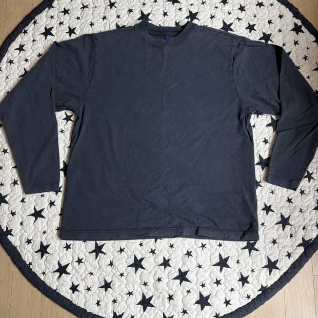 이지갭 롱슬리브 블랙