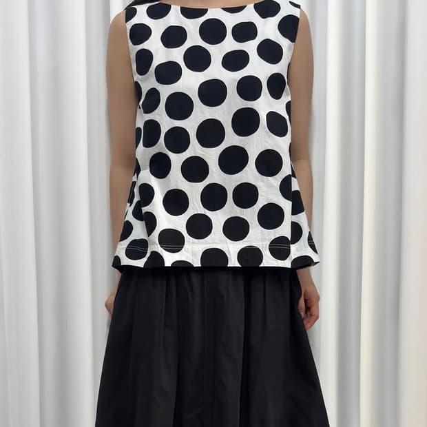 유니클로 마리메꼬 도트 슬리브리스 / uniqlo marimekko