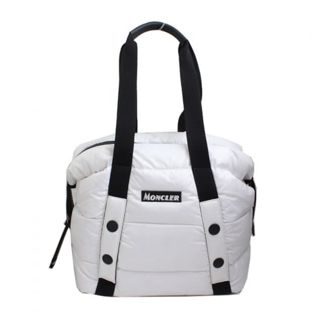 몽클레르 화이트 패딩 숄더백