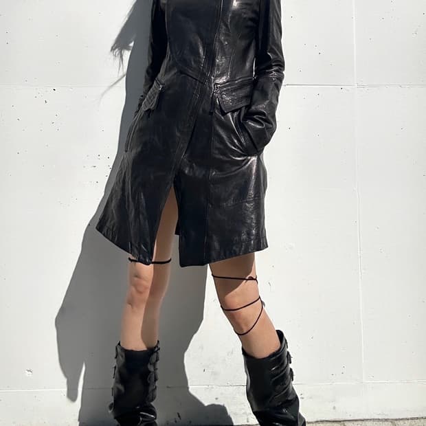 Slim chic leather jacket / black