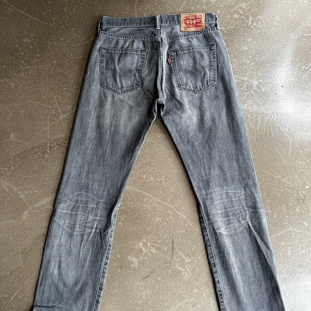 Levi’s 501 gray Denim Pants w30
