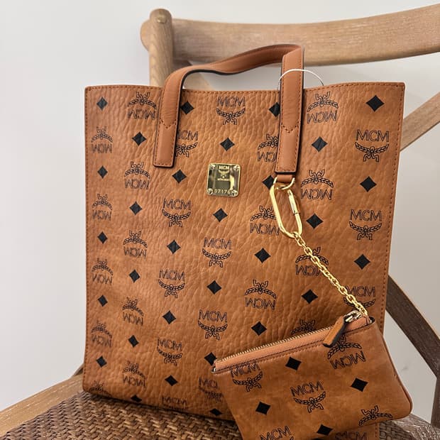 MCM Aren 비세토스 토트백(카드지갑)