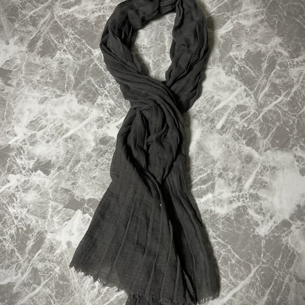 (Unknown)grey muffler