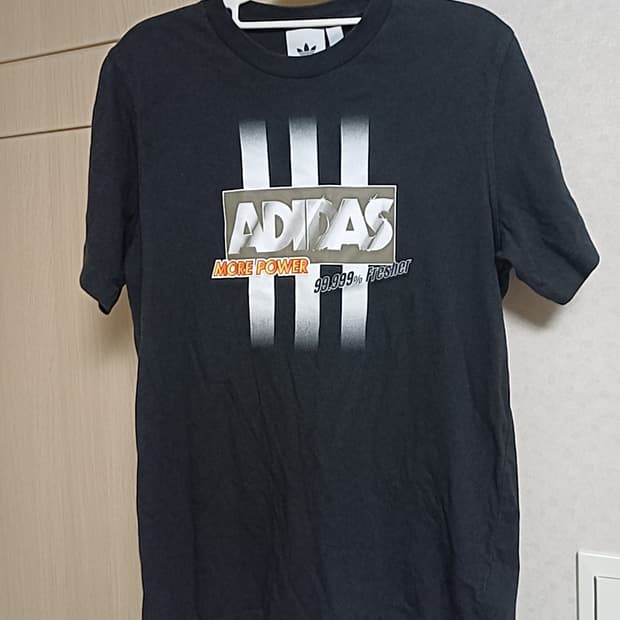 아디다스 반팔티 L