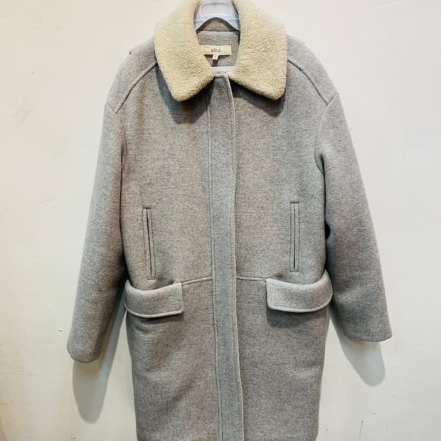 아떼 바네사 브루노(ATHE VANESSA BRUNO) 코트