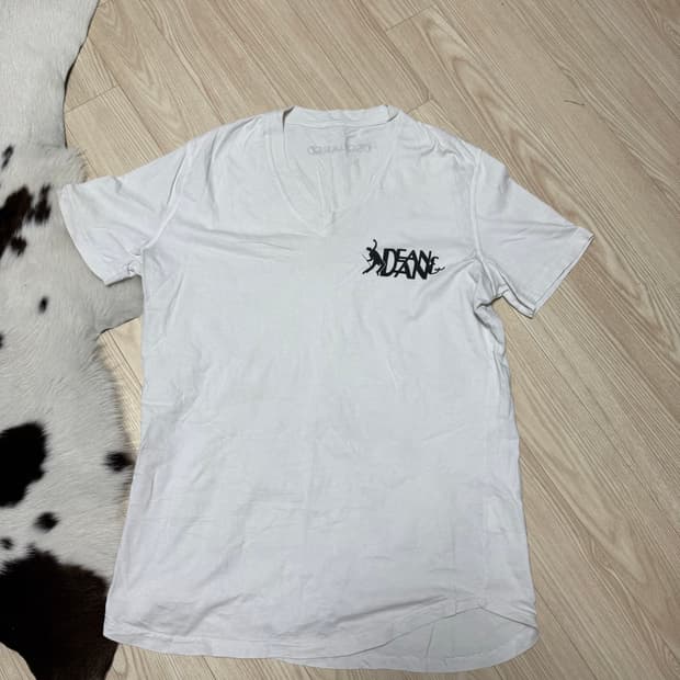 디스퀘어드 제임스딘 브이넥 티셔츠 