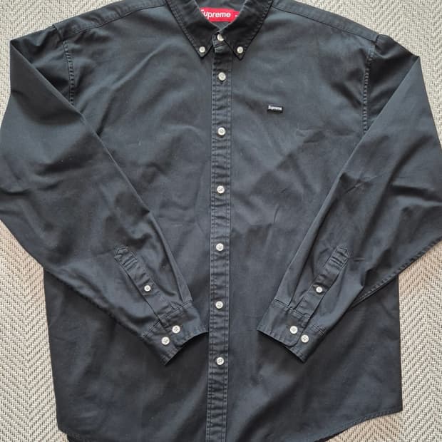 슈프림  Supreme 스몰 박스 셔츠 블랙 (24FW, M사이즈)