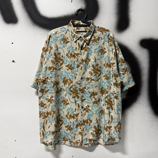 VTG 빈티지 리프 플라워 패턴 반팔 셔츠