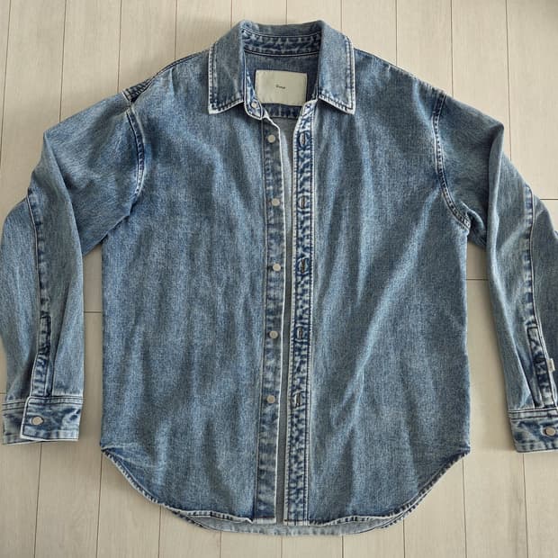 던스트 오버핏 데님셔츠 m