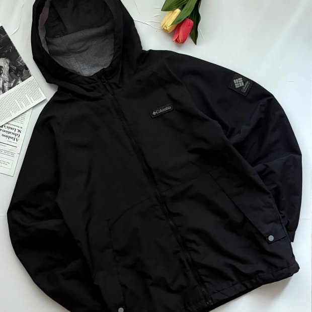 컬럼비아 블랙 후드 바람막이