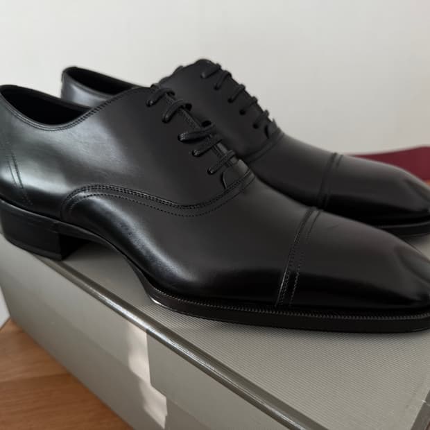 톰포드 지아니 더비