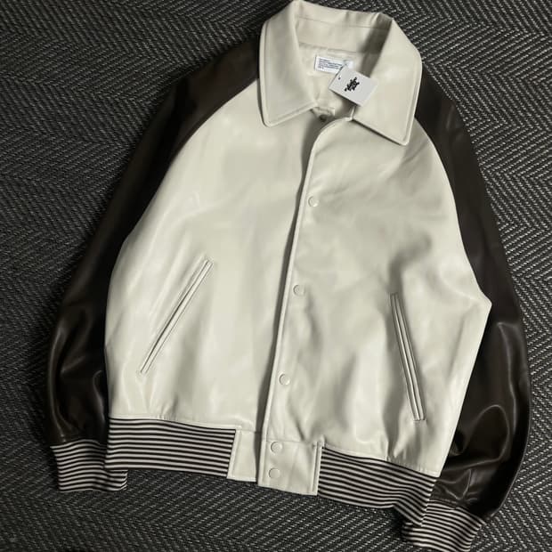 파르티멘토 버핑레더 배색 봄버 자켓y 3511