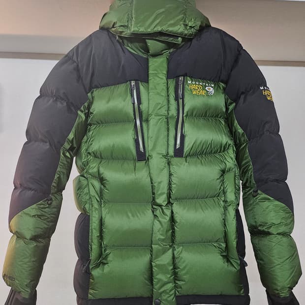 마운틴하드웨어 마하 리드캐스트1 정글 100L 판매합니다