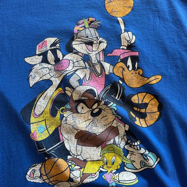 Looney tunes Basketball  Tee - XXL