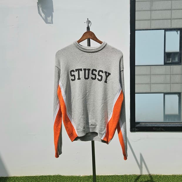 스투시 콘트라스트 크루넥 헤더