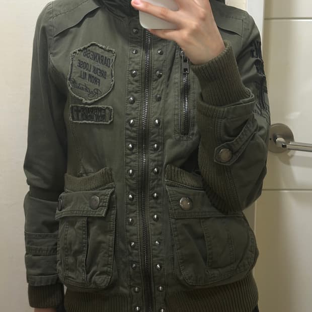 고스트오브할렘 자켓