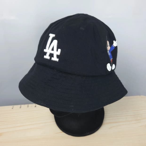 공용M 57 /MLB LA 블랙 미키마우스 프린팅 돔햇 버킷햇 모자