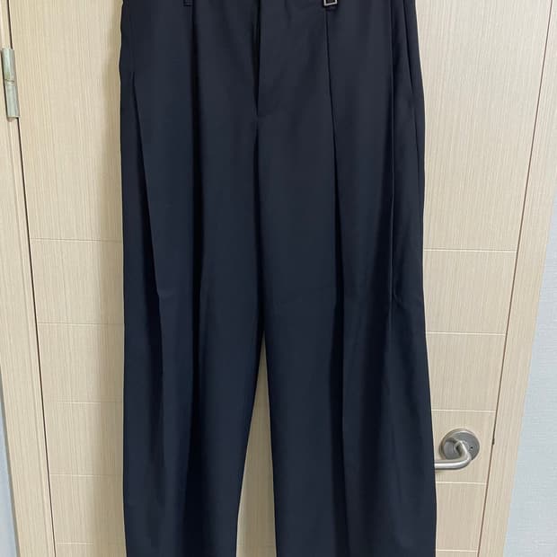 우영미 / 투턱 와이드 슬랙스 블랙 / 50